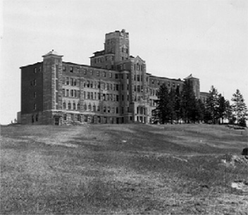 Collège St-Louis-Maillet