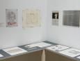 Tombées dans les interstices, vue de l'exposition/installation view